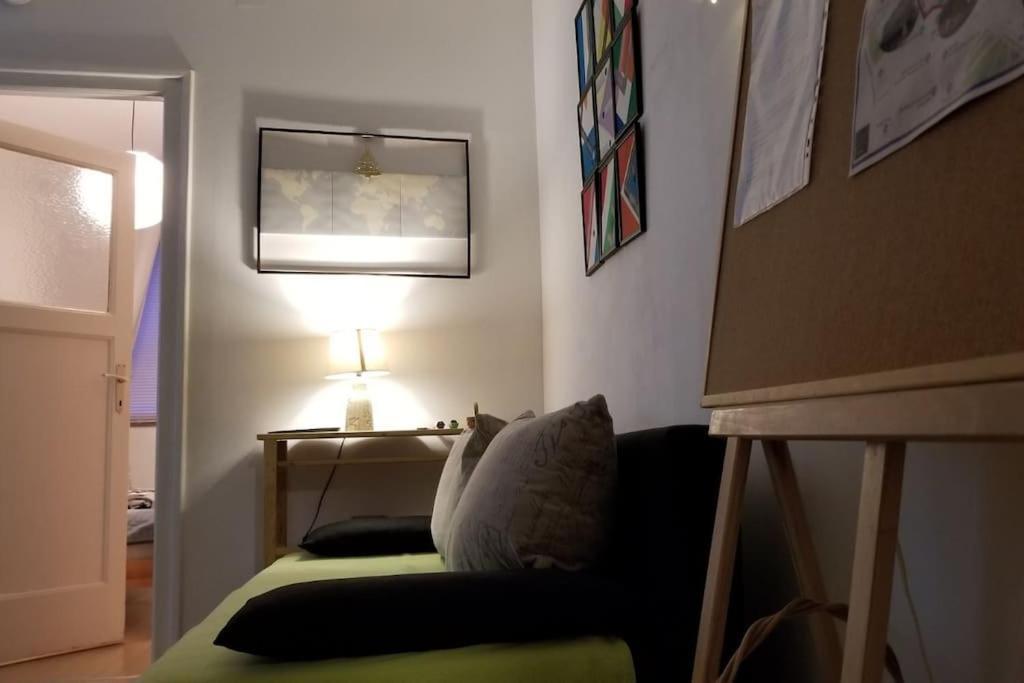 Апартаменты Atelier 12, Feeling Like An Artist! Promo Price Белград Экстерьер фото