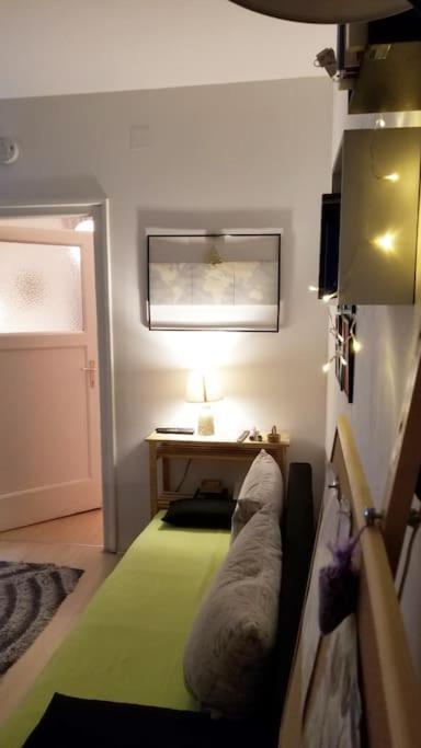 Апартаменты Atelier 12, Feeling Like An Artist! Promo Price Белград Экстерьер фото